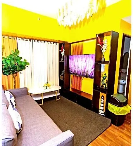 Apartment 2 Bedroom Yellow Luxury 5549 Makati 300mb Swim Manila